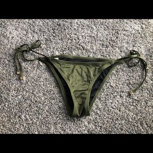 NWOT VS Bikini Bottom (S)